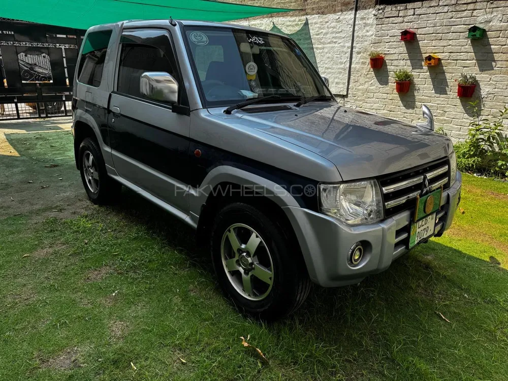 Mitsubishi Pajero Mini 2010 for Sale in Lahore Image-1