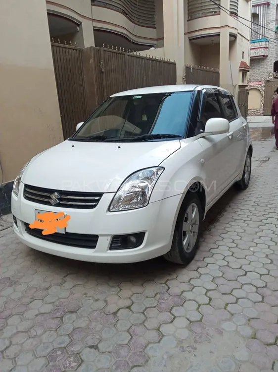 Suzuki Swift 2016 for Sale in Abbottabad Image-1