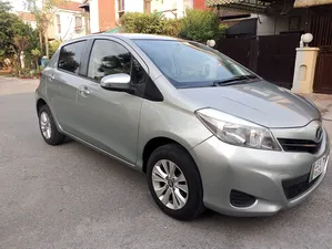 Toyota Vitz F 1.0 2013 for Sale