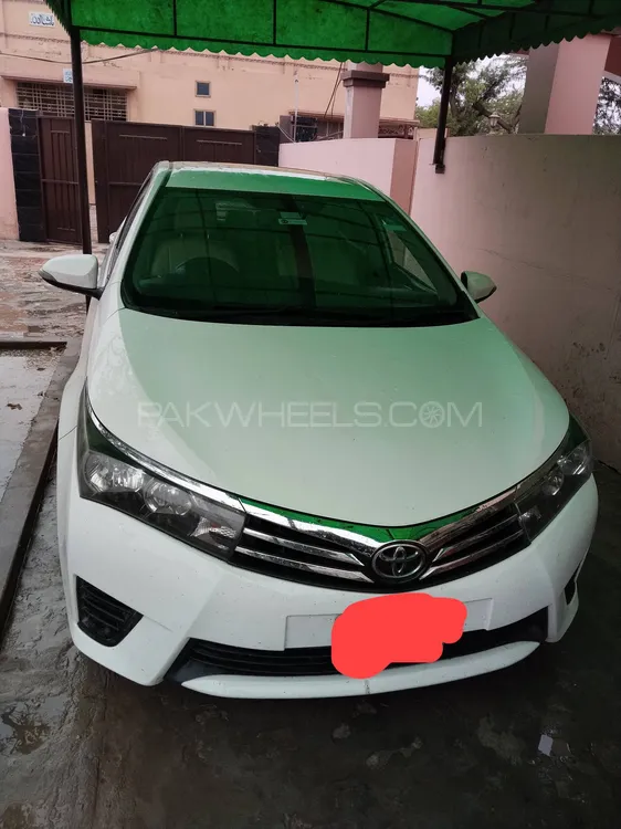 Toyota Corolla 2015 for Sale in Toba Tek Singh Image-1