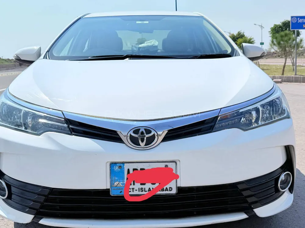 Toyota Corolla 2018 for Sale in Islamabad Image-1