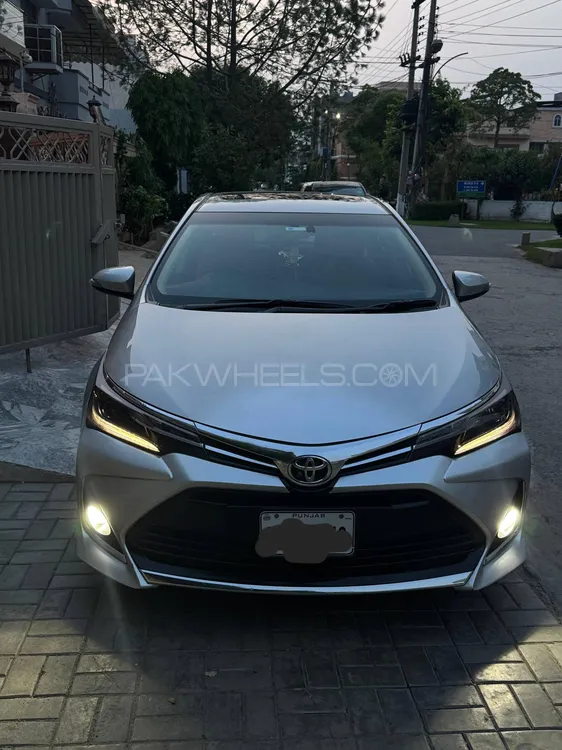 Toyota Corolla 2018 for Sale in Lahore Image-1