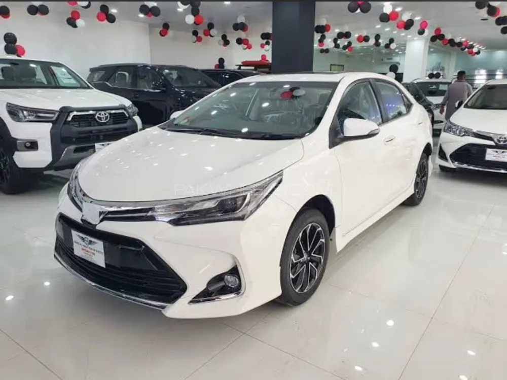 Toyota Corolla 2025 for Sale in Faisalabad Image-1
