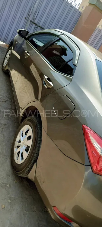 Toyota Corolla 2017 for Sale in Depal pur Image-1