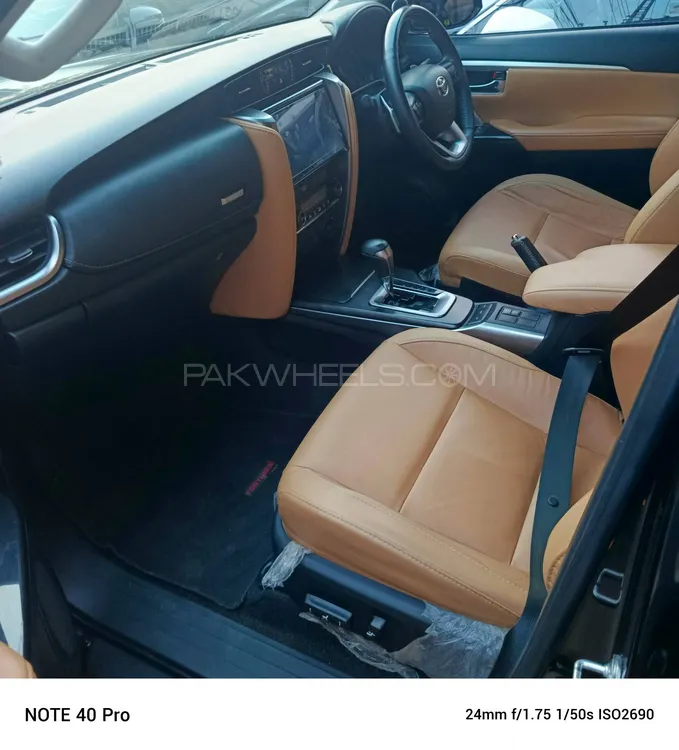 Toyota Fortuner 2021 for Sale in Lahore Image-1