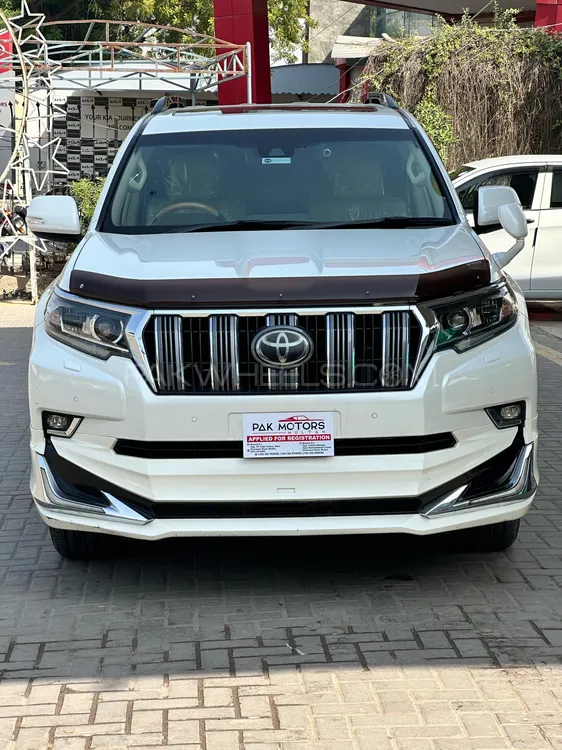 Toyota Prado 2018 for Sale in Multan Image-1