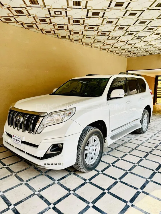 Toyota Prado 2012 for Sale in Lahore Image-1