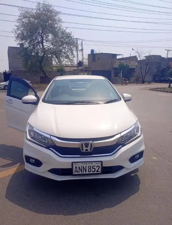 Honda City 2023 for Sale in Lahore Image-1