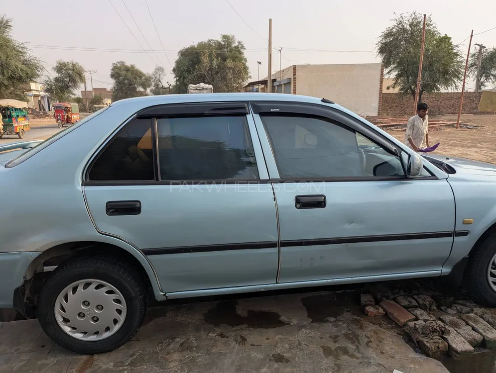 Honda City 2000 for Sale in Lahore Image-1