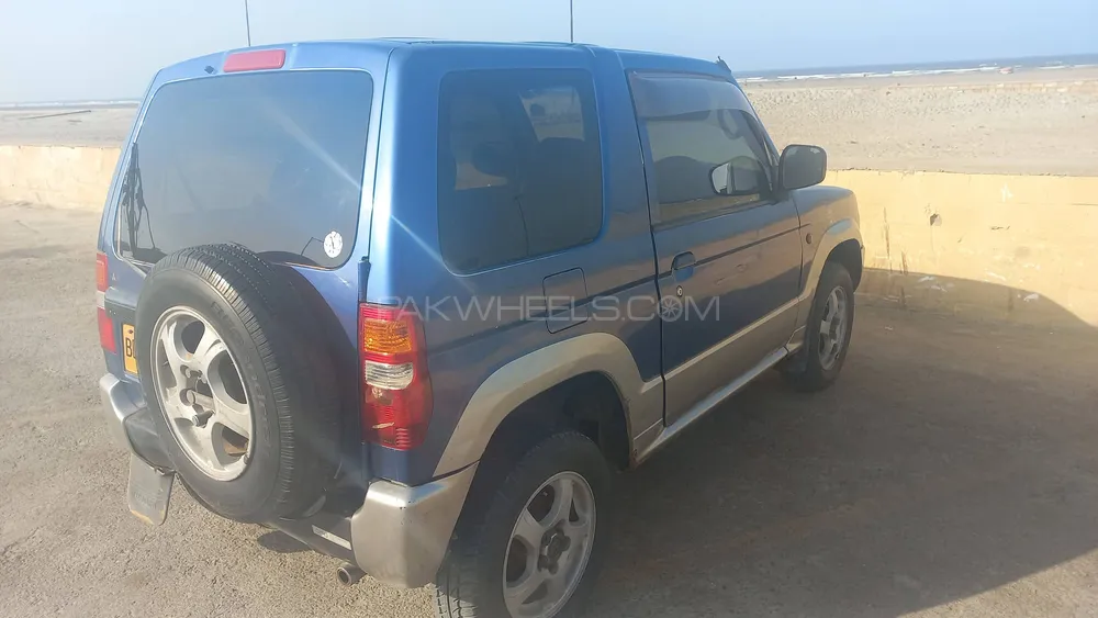 Mitsubishi Pajero Mini 1999 for Sale in Karachi Image-1
