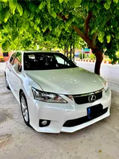 Lexus CT200h Version L 2014 for Sale