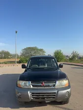Mitsubishi Pajero GLS 3.5 2005 for Sale