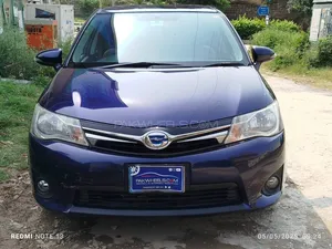 Toyota Corolla Axio Hybrid 1.5 2014 for Sale