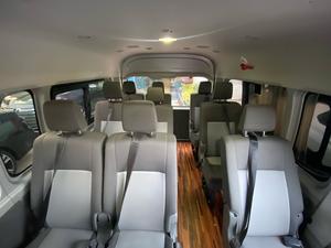 Toyota Hiace Commuter AT
2.8 Diesel Thailand (new shape)
Model: 2020
Mileage: 47,000 km 
Unregistered 
Fresh Import 2025

*14 seater 
*Autodoor
*Dual AC 
*Body kitted 
*GDH322

Calling and Visiting Hours

11:00 AM to 7:00 PM