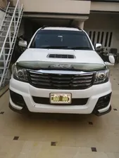 Toyota Hilux D-4D Automatic 2011 for Sale