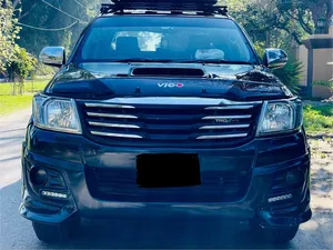 Toyota Hilux Invincible 2012 for Sale