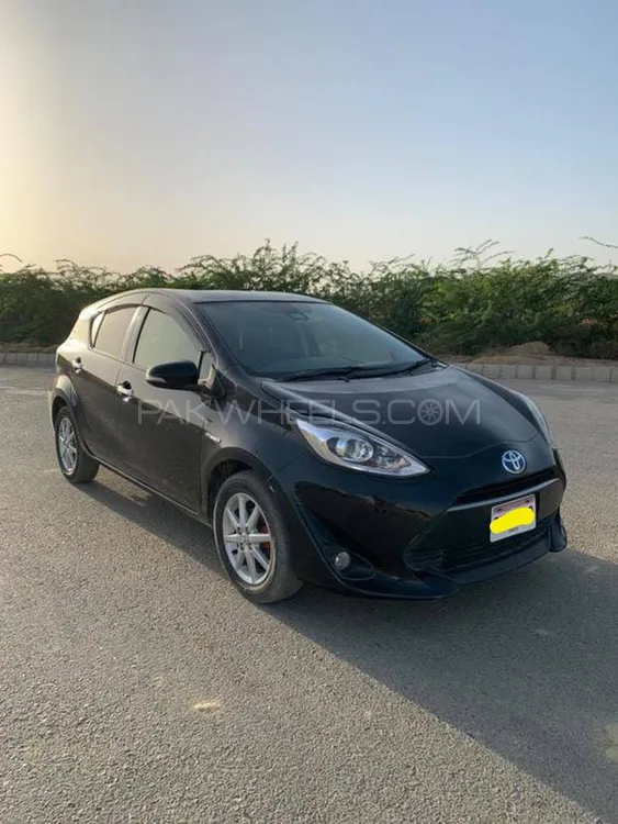 Toyota Aqua 2019 for Sale in Karachi Image-1