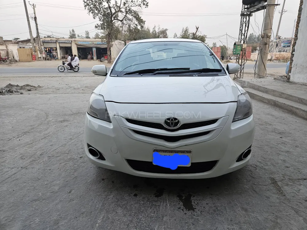 Toyota Belta 2006 for Sale in Kot addu Image-1