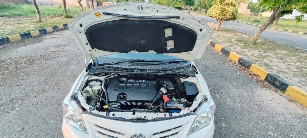 Toyota Corolla 2011 for Sale in Dijkot Image-1