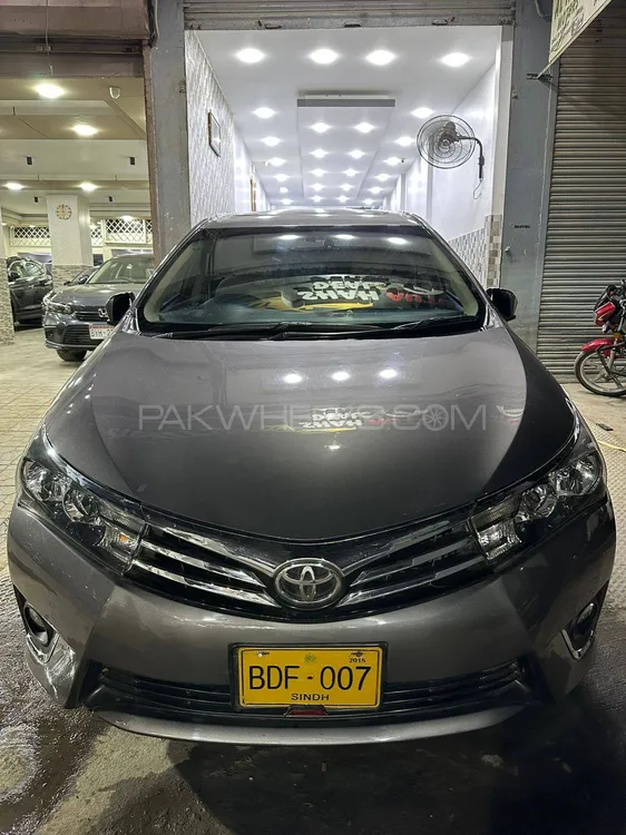 Toyota Corolla 2015 for Sale in Karachi Image-1
