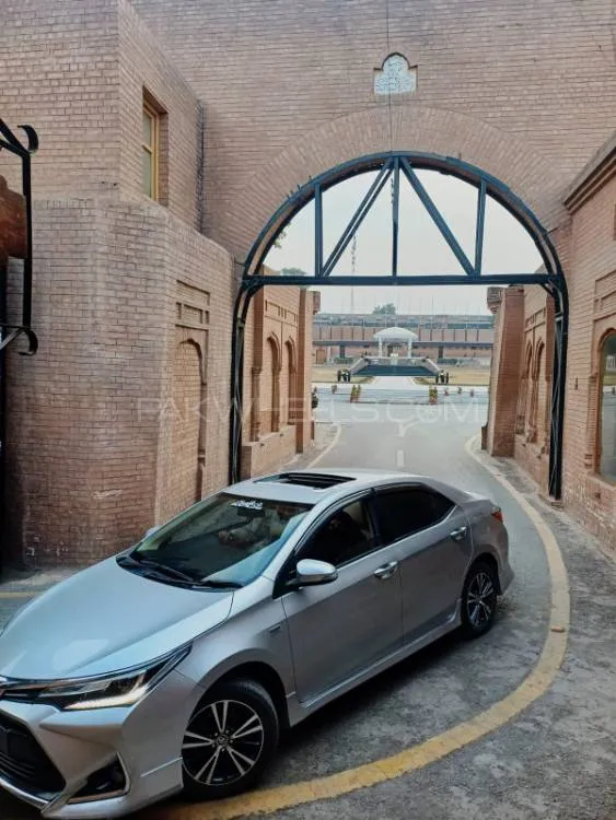 Toyota Corolla 2022 for Sale in Lahore Image-1