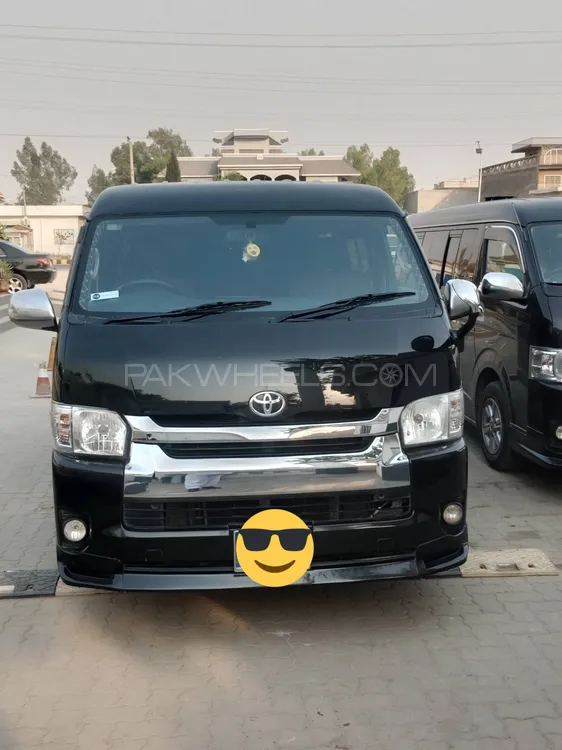 Toyota Hiace 2012 for Sale in Kharian Image-1