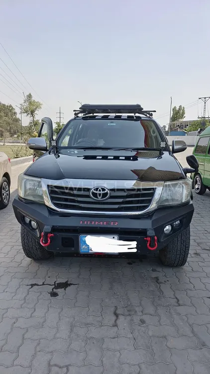 Toyota Hilux 2012 for Sale in Taxila Image-1