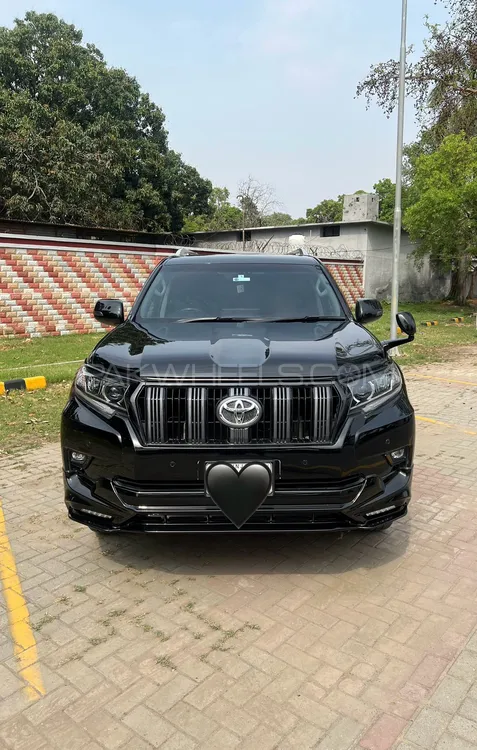 Toyota Prado 2016 for Sale in Sialkot Image-1