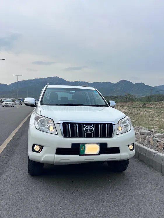 Toyota Prado 2010 for Sale in Islamabad Image-1