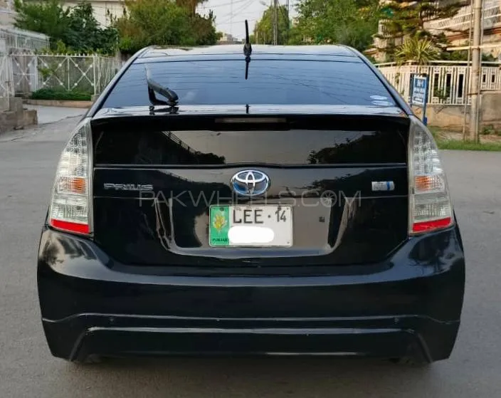 Toyota Prius 2011 for Sale in Rawalpindi Image-1
