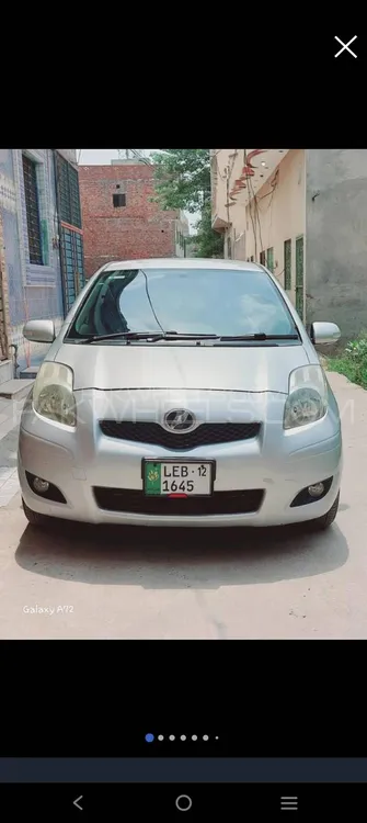 Toyota Vitz 2009 for Sale in Lahore Image-1