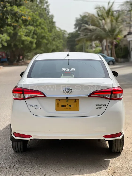 Toyota Yaris Sedan 2020 for Sale in Karachi Image-1