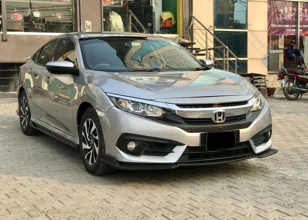 Honda Civic 2018 for Sale in Faisalabad Image-1