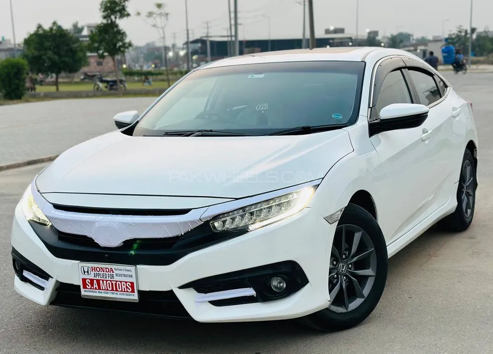 Honda Civic 2017 for Sale in Gujranwala Image-1