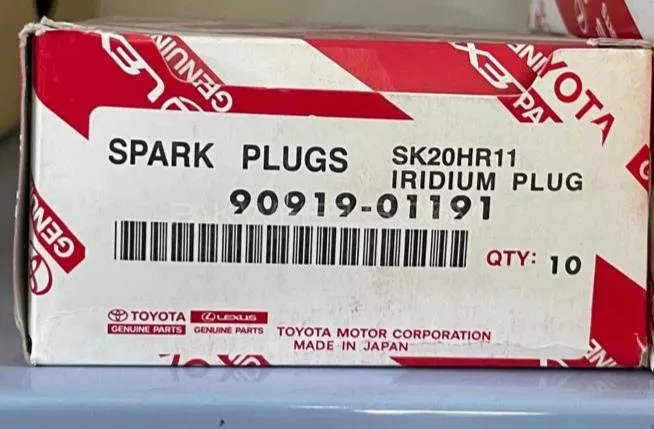 Iridium spark plug for Fortuner, Prado, Hilux Image-1