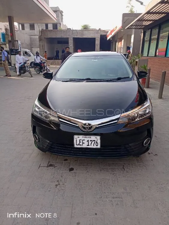 Toyota Corolla 2015 for Sale in Lahore Image-1