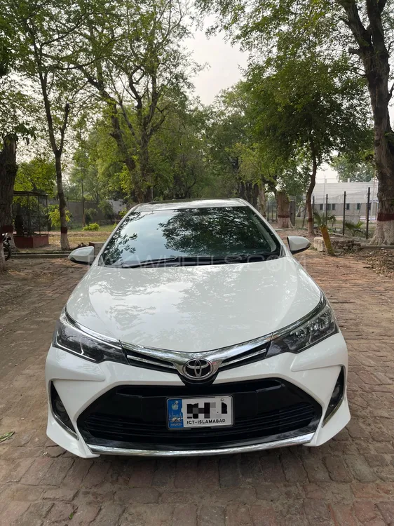 Toyota Corolla 2015 for Sale in Faisalabad Image-1