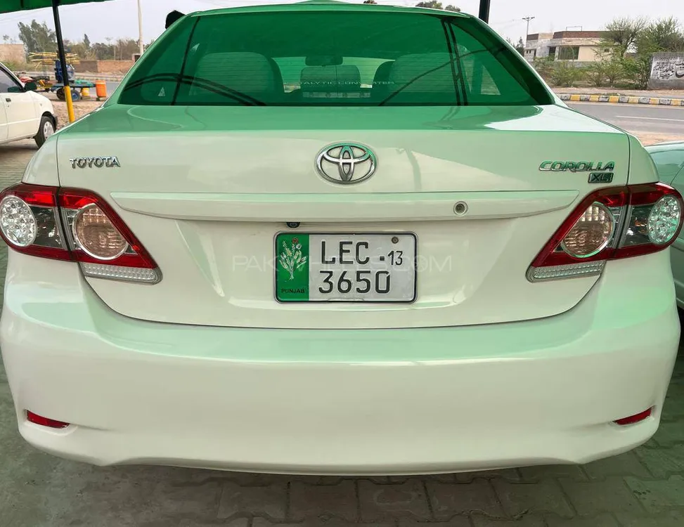 Toyota Corolla 2013 for Sale in Bhera Image-1