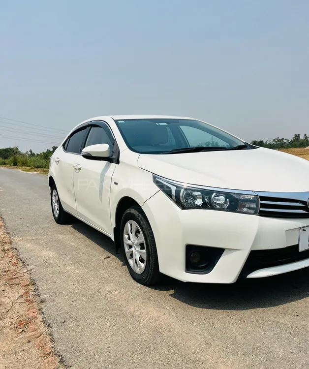 Toyota Corolla 2016 for Sale in Sargodha Image-1