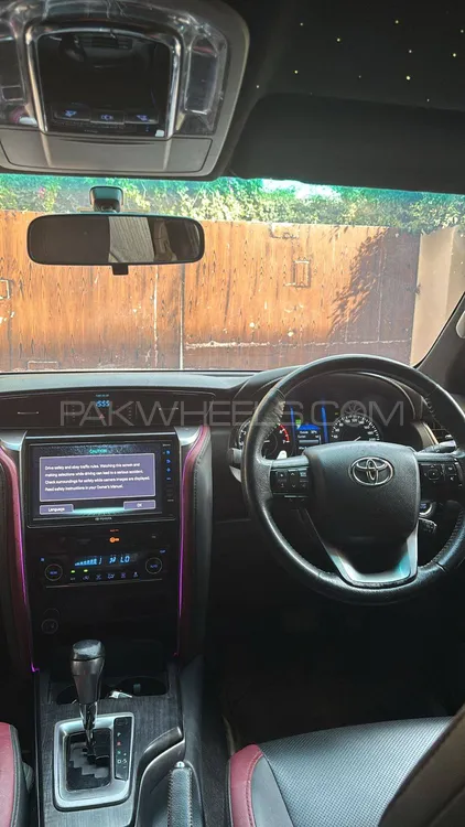 Toyota Fortuner 2021 for Sale in Karachi Image-1