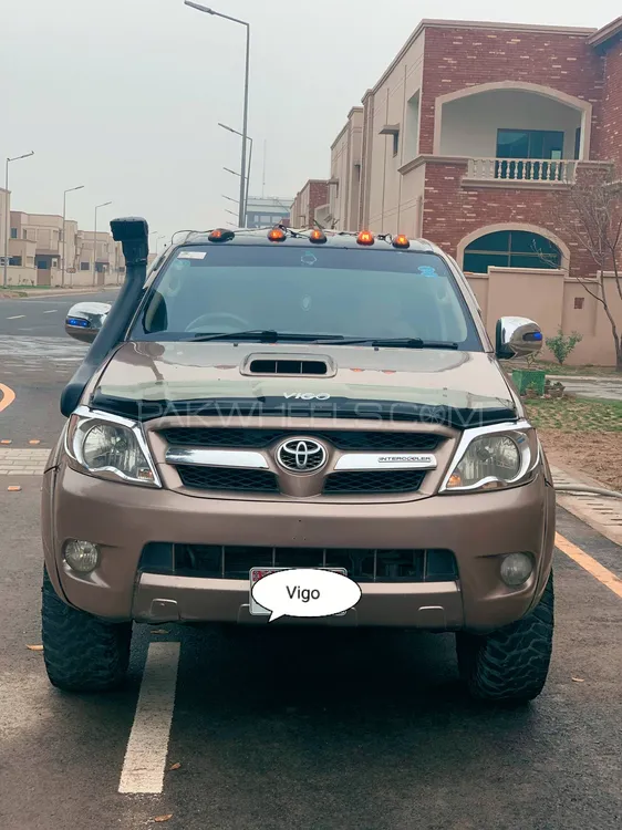 Toyota Hilux 2005 for Sale in Multan Image-1