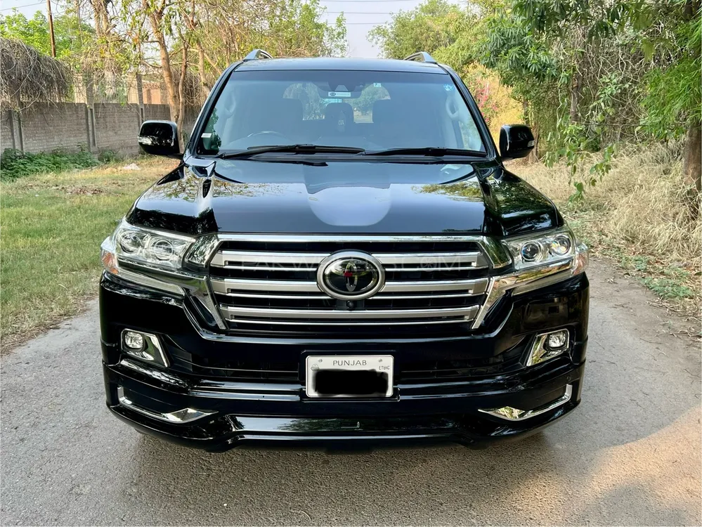 Toyota Land Cruiser 2018 for Sale in Lahore Image-1