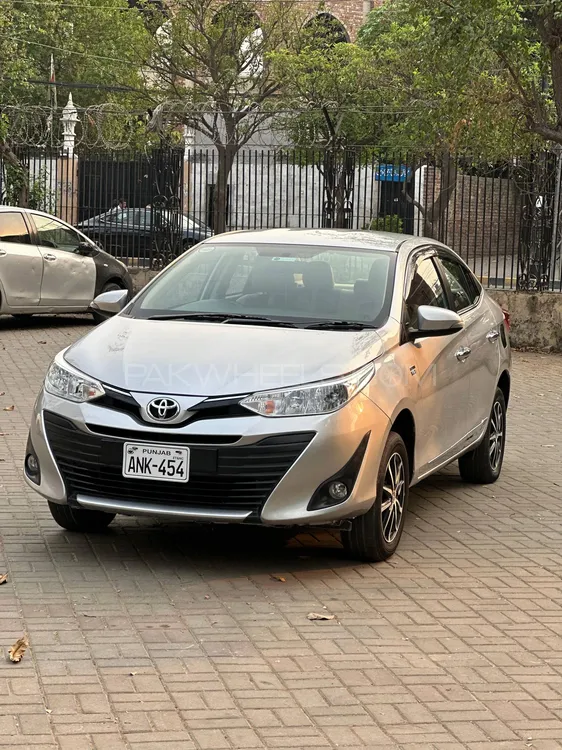 Toyota Yaris Sedan 2023 for Sale in Lahore Image-1