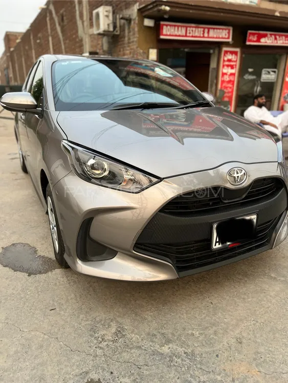 Toyota Yaris Hatchback 2021 for Sale in Gujranwala Image-1