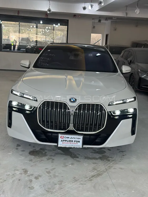 BMW 7 Series 2023 for Sale in Lahore Image-1