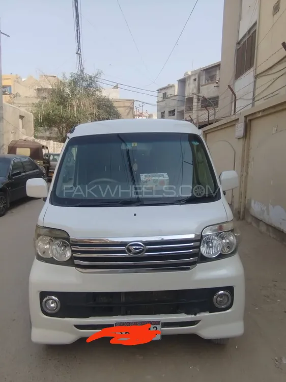 Daihatsu Atrai Wagon 2016 for Sale in Karachi Image-1