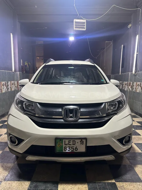 Honda BR-V 2018 for Sale in Lahore Image-1
