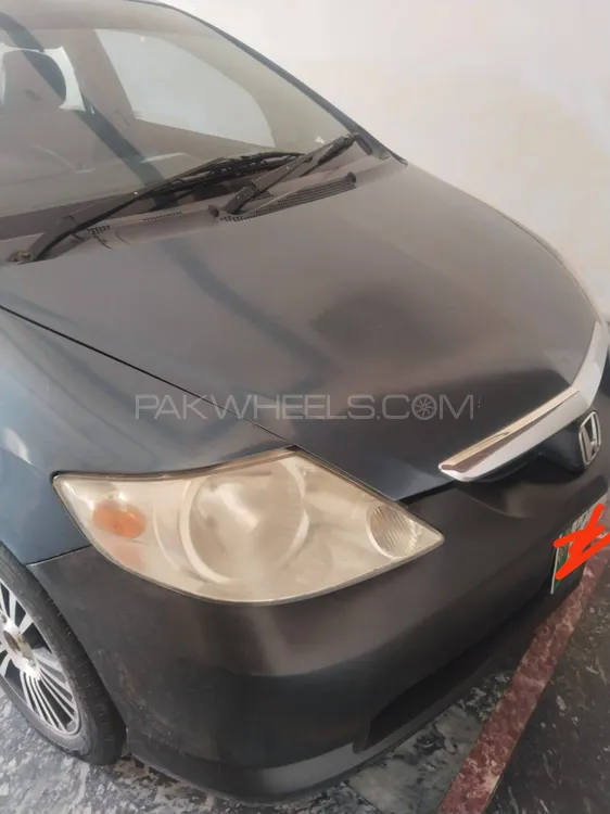 Honda City 2004 for Sale in Sheikhupura Image-1