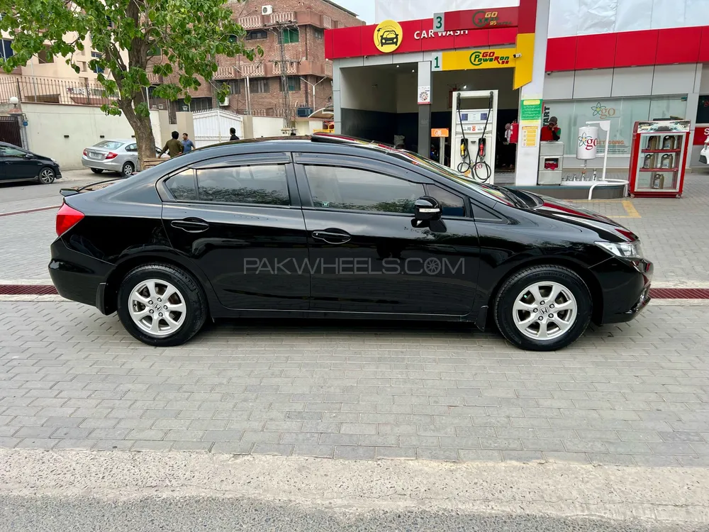 Honda Civic 2013 for Sale in Lahore Image-1