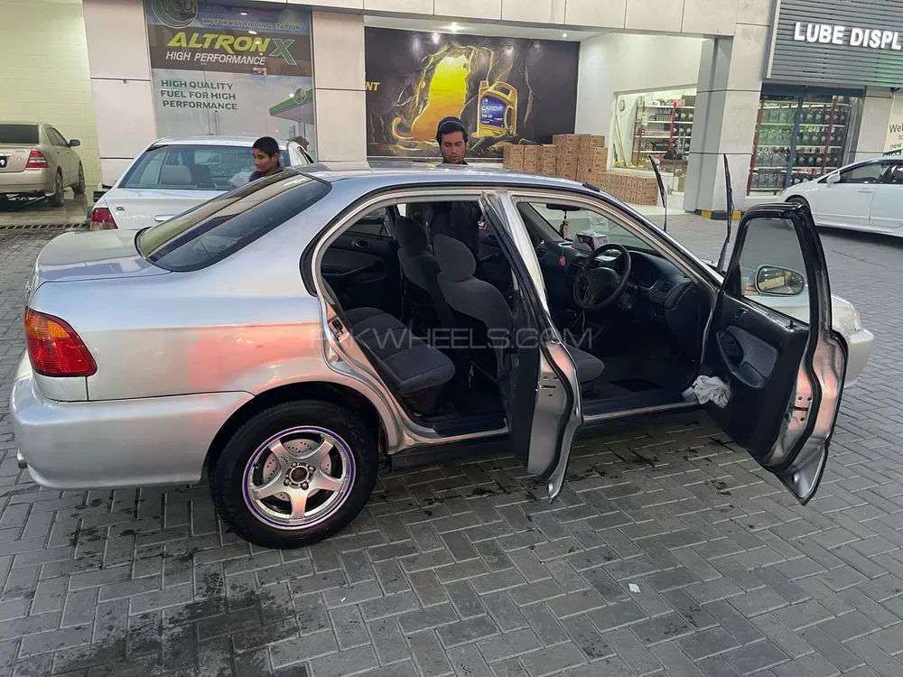Honda Civic 2000 for Sale in Peshawar Image-1